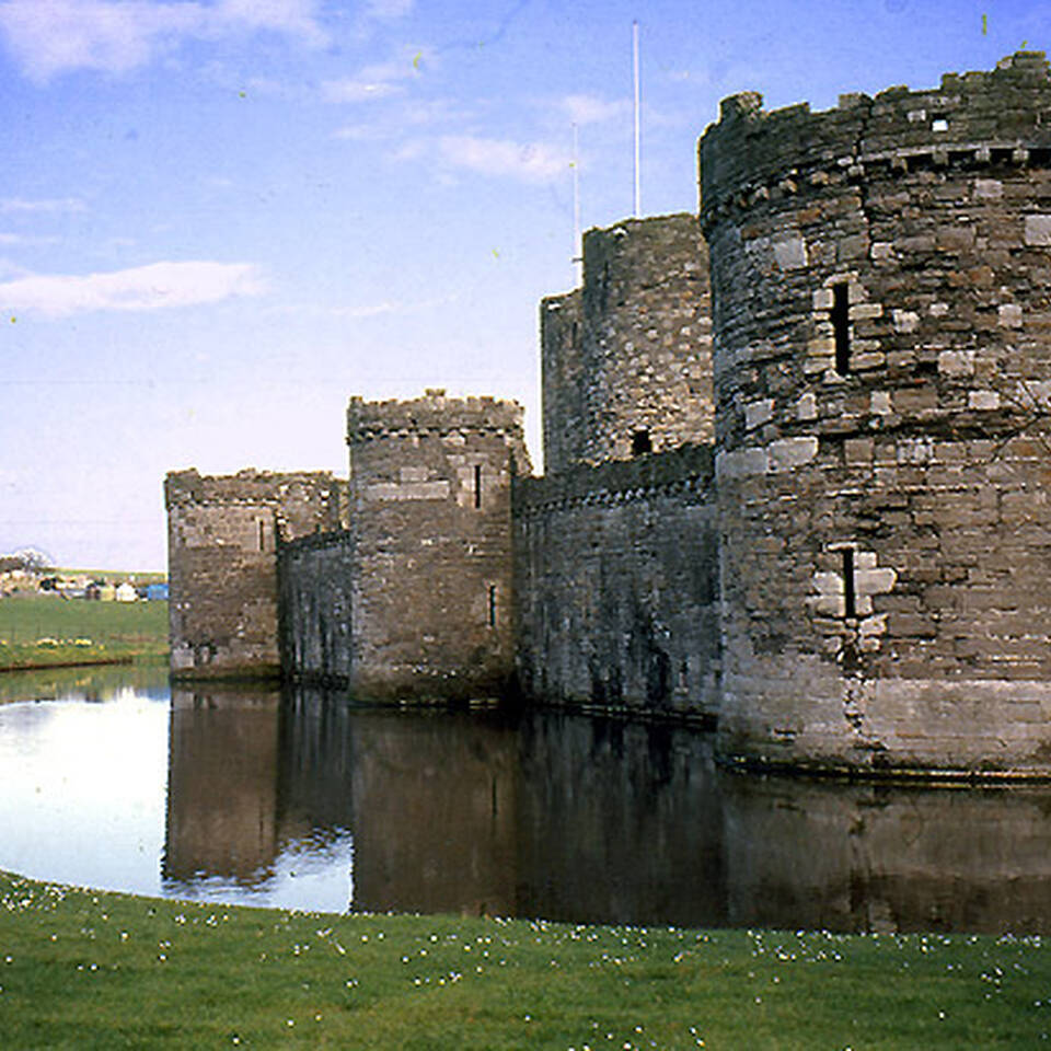 Beaumaris Castle geograph org uk 28577